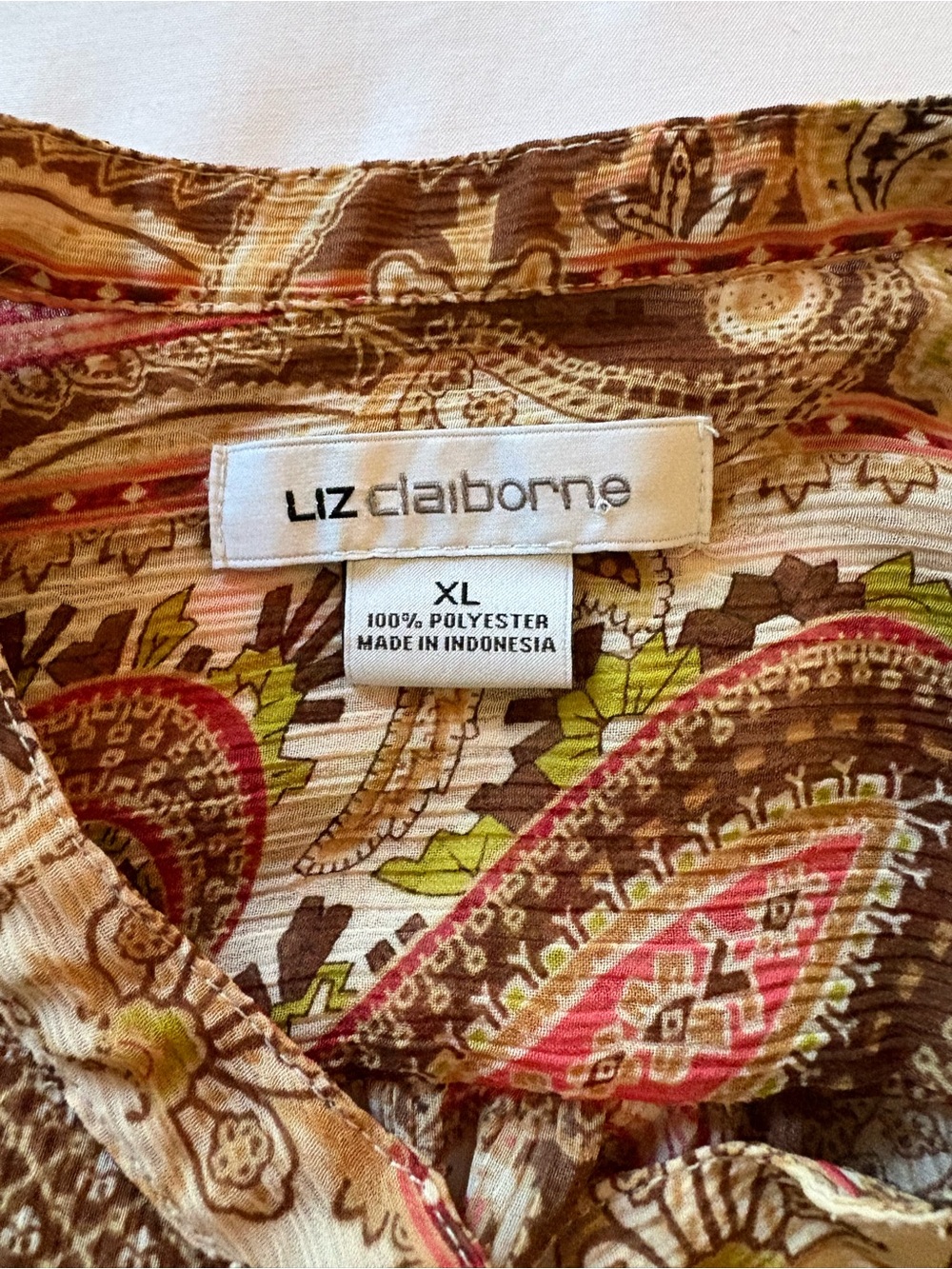 Liz Claiborne Brown Paisley Tunic with Coral and Cream Accents - Picture 4 of 10